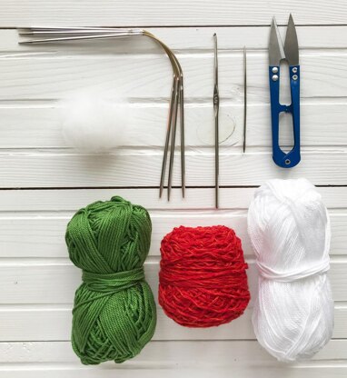 Knitted Holly Napkin Ring