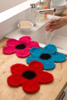 Fancy Flower Scrubber in Red Heart Scrubby - LW4785 - Downloadable PDF