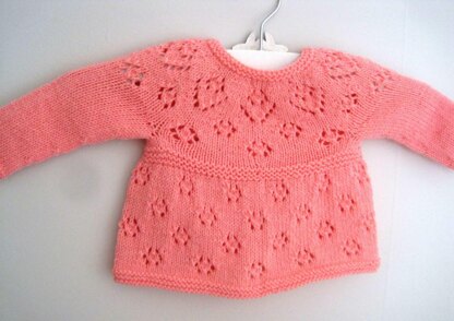 Daisy Cardi Knitting pattern by Suzie Sparkles | LoveCrafts