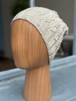 Market Twist Hat
