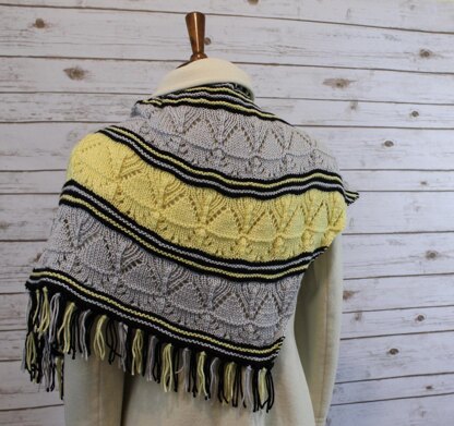 Royal Yacht Shawl