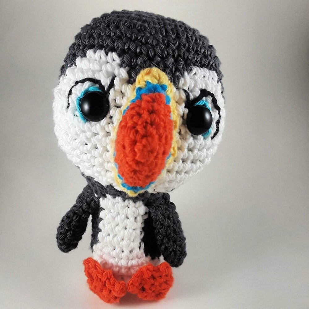 Oona the puffin amigurumi Crochet pattern by Fiction Fingers