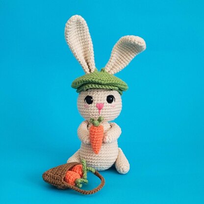 Rafa the Bunny Amigurumi Pattern