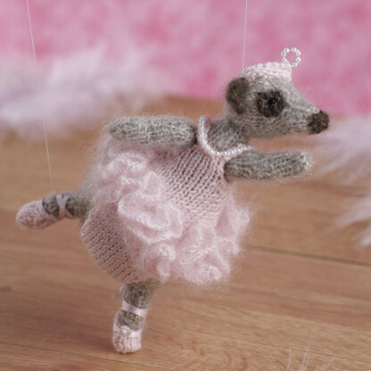 Knitted Meerkats