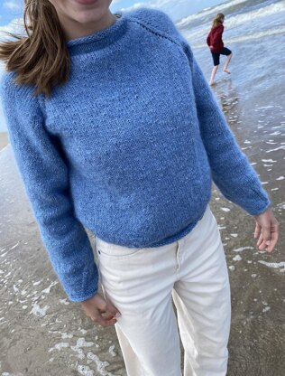 Carolins Basic Raglan Sweater