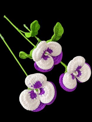 Crochet Pansy flowers