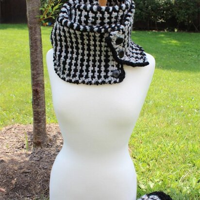 The Leo Scarf and Hat Set