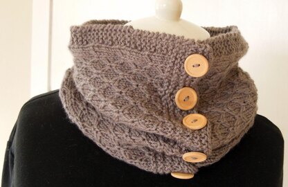 Cowl With Buttons