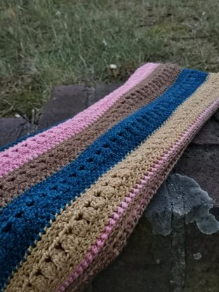 Era Infinity Scarf