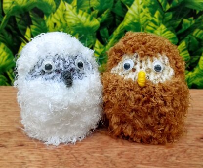Fluffy Owl Babies - Creme Egg Covers