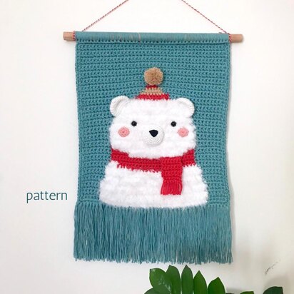 Polar bear wall hanging