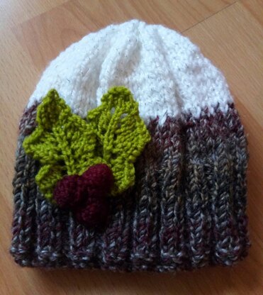 Christmas Pudding Beanie - child aged 3-9