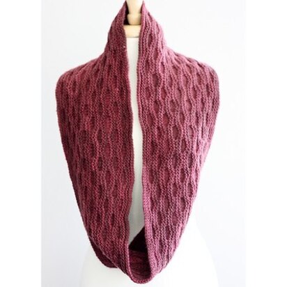 Designs by Romi A Cowl For Jeanne PDF