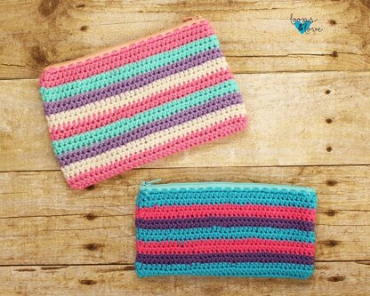 Crochet Zipper Pouch Crochet pattern by Loops and Love Crochet