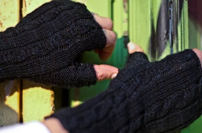 Gibson Fingerless Mitts