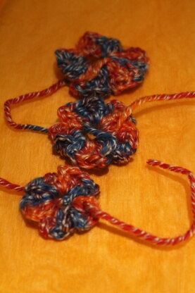 First ever crochet project - little flowers