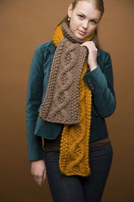 Mixed Message Scarf in Lion Brand Wool-Ease Thick & Quick - 90023AD
