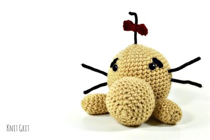 Mr Saturn Amigurumi