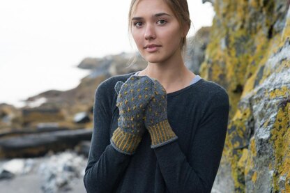 Lichen Mittens