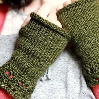 Deep Forest Gloves