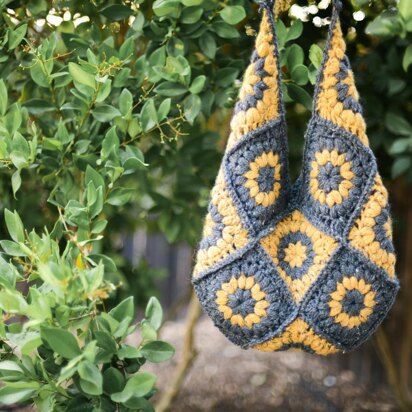 Crochet Sunburst Bag