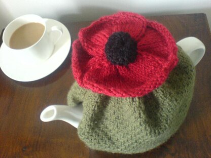 Poppy Tea Cosy