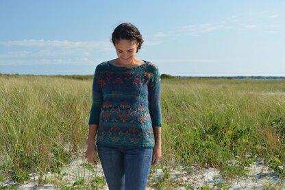 Vintage Damask Pullover