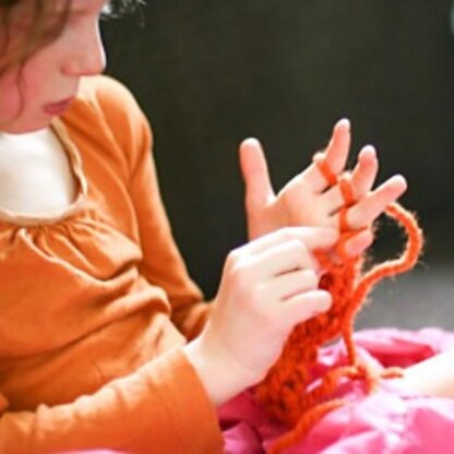 Finger Knitting How-To