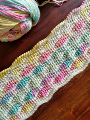 Wavy Unicorn Cowl