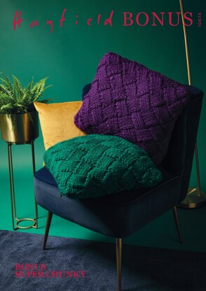 Checkerboard Cushions in Hayfield Bonus Super Chunky - 10674 - Downloadable PDF