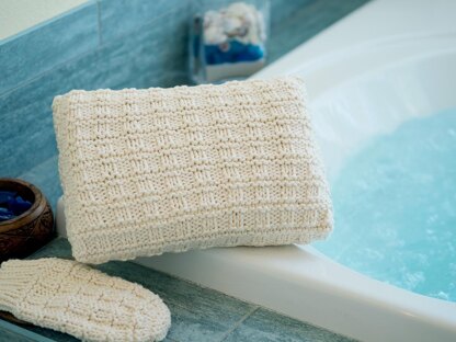 Malvern Spa Pillow & Mitt Knitting Pattern