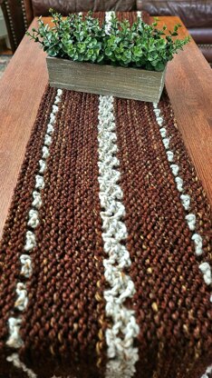 Duo Basic Table Runner