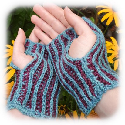 Two Color Rib Brioche Mitts