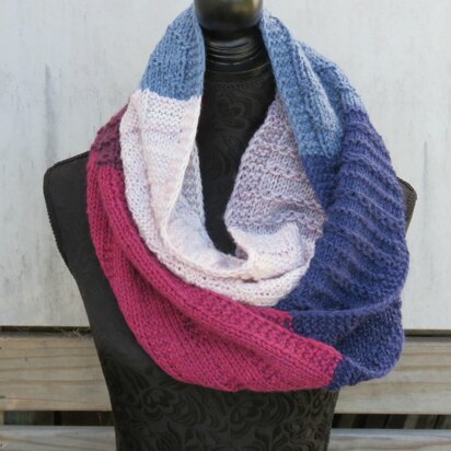 Dawn Breaker Infinity Scarf