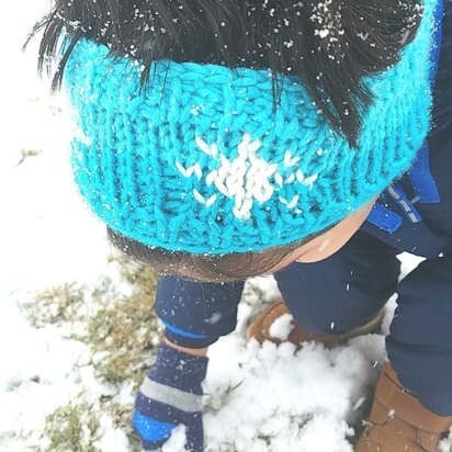 Tunisian Snowflakes Ear Warmer