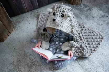 Hooded Woodland Hedgehog Blanket