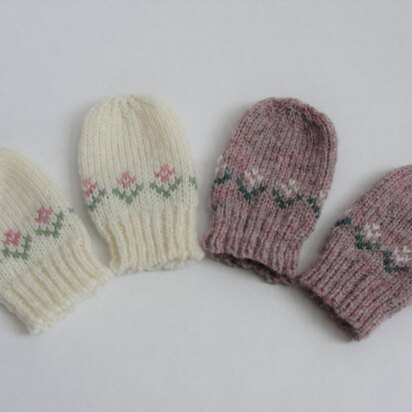 Flower Baby Mitts - knitting pattern
