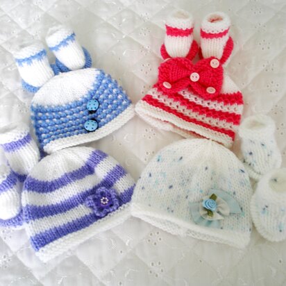 Premature baby Dolls easy knitting pattern for Hats and boots