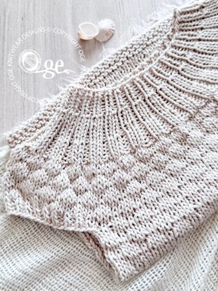 Juniper Sweater / Tunic Top P158