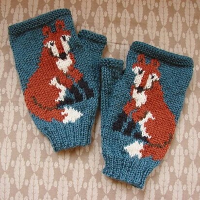 Fox fingerless gloves