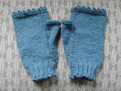 Bunny/Rabbit fingerless gloves/mitts