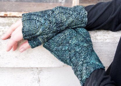 Seaford Fingerless Mitts