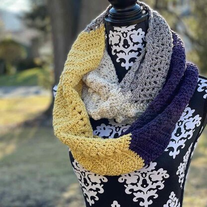 Ripple Infinity Scarf