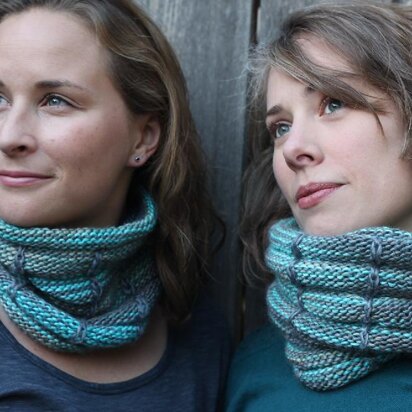 Squeezebox Cowl