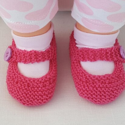 Katrina - 4ply baby shoes