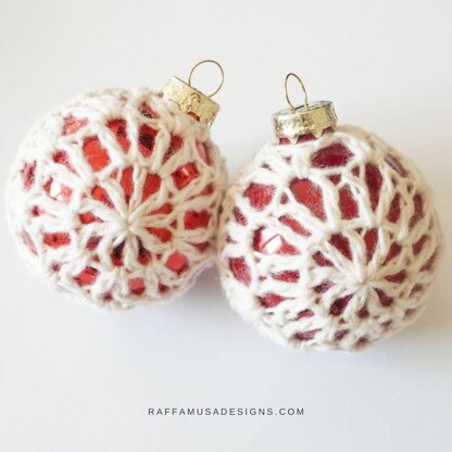 Lace Christmas Baubles