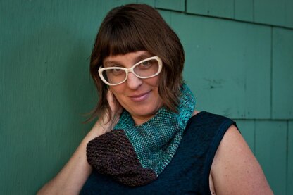 The Sand and the Sea Cowl