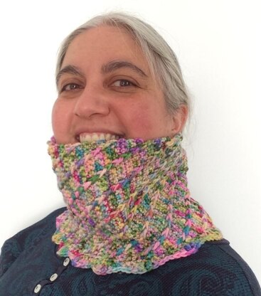 Diagonal Swirl Cowl