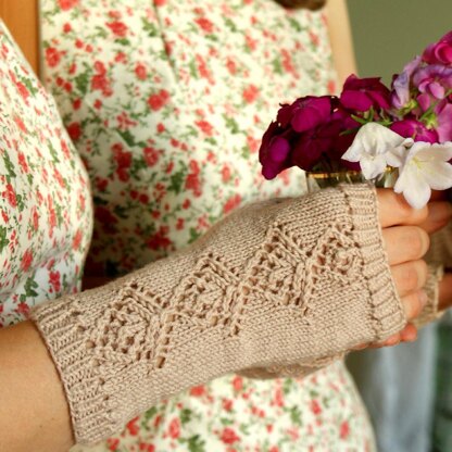 Fragaria Mitts