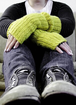 Grunge Gloves (Knit)
